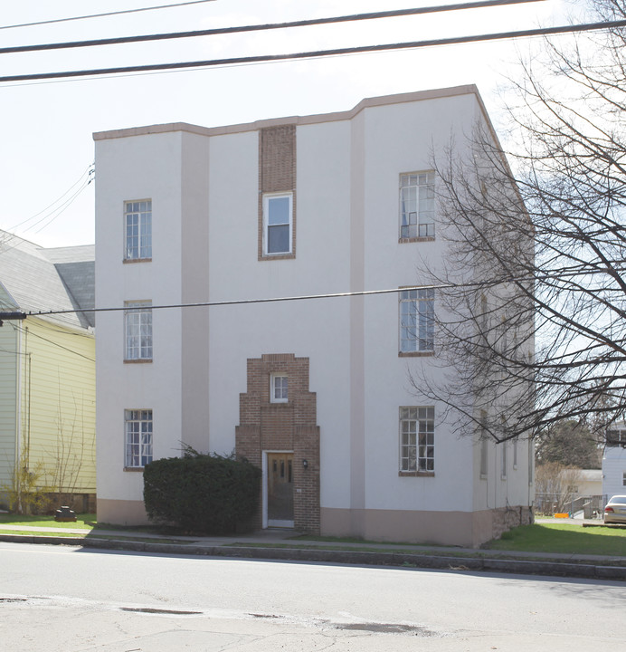 264 Academy St in Wilkes-Barre, PA - Building Photo