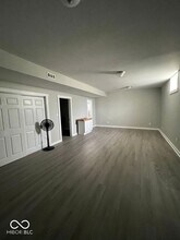 5919 Sycamore Forge Dr in Indianapolis, IN - Building Photo - Building Photo