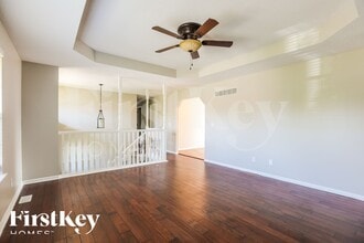 1109 Wiltshire Blvd, Unit 1022 in Raymore, MO - Building Photo - Building Photo