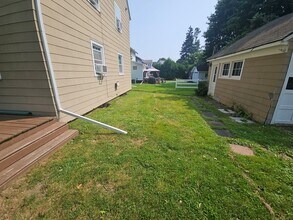 465 Beecher St in Elmira, NY - Building Photo - Building Photo