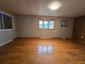 1443 5th St in Natrona Heights, PA - Building Photo - Building Photo