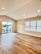 100 Duncan Ln in Radford, VA - Building Photo - Building Photo