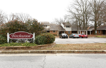 Birchwood Apartments in Raleigh, NC - Building Photo - Building Photo