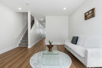 94 Irvine Turner Blvd in Newark, NJ - Building Photo - Building Photo