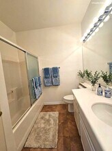 7666 Park Bay Dr in Huntington Beach, CA - Building Photo - Building Photo