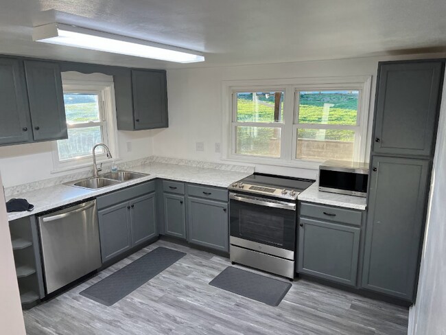 1029 Zion Hill Rd photo'