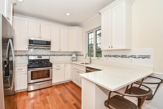 12 Green St Terrace in Watertown, MA - Building Photo - Building Photo