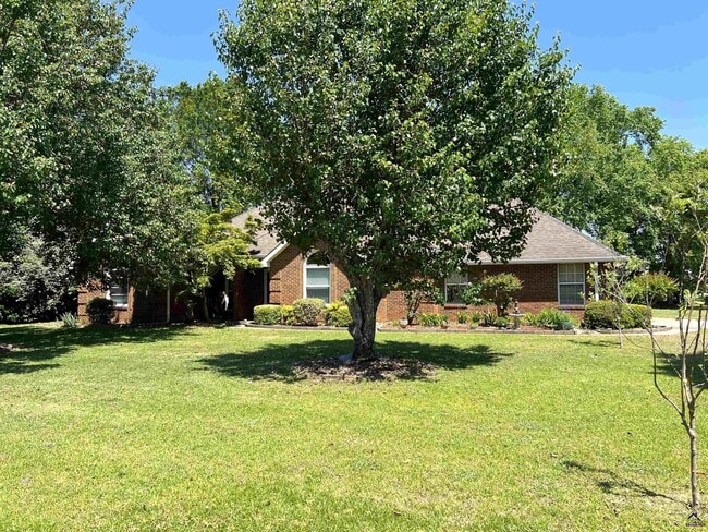 100 Ashley Ct in Warner Robins, GA - Building Photo - Building Photo