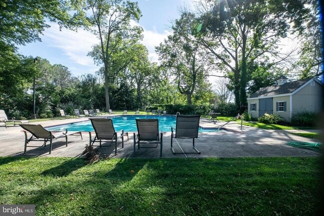 property at 207 Walnut Hill Rd