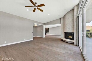 4338 Fairway Dr in Lakewood, CA - Building Photo