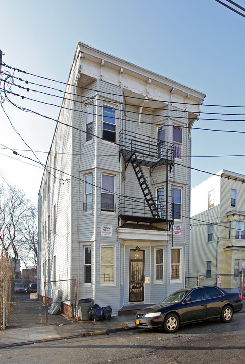 163 Highland Ave in Yonkers, NY - Building Photo