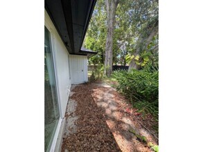 495 Blue Bird St in Apopka, FL - Building Photo - Building Photo