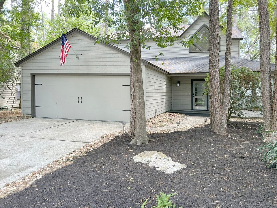 3 N Mossrock Rd in Spring, TX - Building Photo