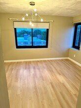 2130 Massachusetts Ave, Unit 7A in Cambridge, MA - Building Photo - Building Photo