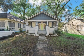 1047 Wilkinson St in Shreveport, LA - Building Photo - Building Photo