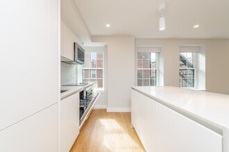 20 Fleet St, Unit 3 in Boston, MA - Building Photo - Building Photo