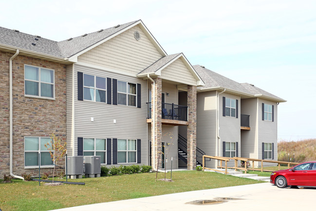 Windsor Village Condos in Ankeny, IA - Foto de edificio - Building Photo