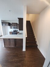 619 Koontz Rd in Napavine, WA - Foto de edificio - Building Photo