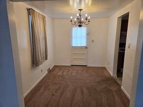 813 4th St in Verona, PA - Building Photo - Building Photo