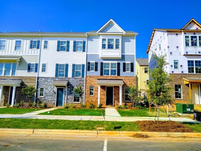 property at 1015 Doveridge St