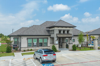 Angleton Village in Angleton, TX - Building Photo - Building Photo