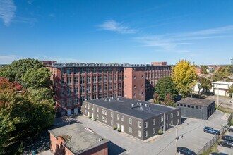 1Lofts in Pawtucket, RI - Building Photo - Building Photo