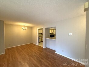 1001 Churchill Downs Ct in Charlotte, NC - Building Photo - Building Photo