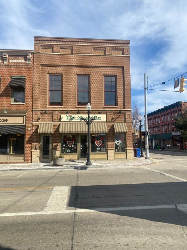 property at 102 N Main St