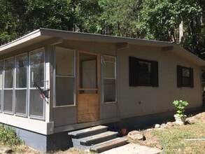 6705 Claude Parks Rd in Murrayville, GA - Building Photo - Building Photo