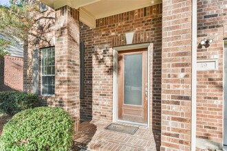 19 N Spinning Wheel Cir in Spring, TX - Building Photo - Building Photo