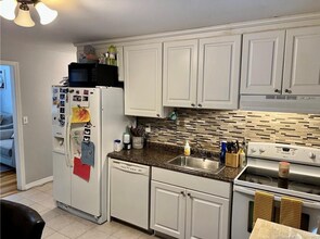 56 Wakelee Ave Exd in Shelton, CT - Building Photo - Building Photo
