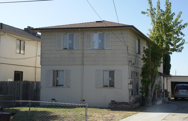 15305 Central Ave in San Leandro, CA - Building Photo - Building Photo