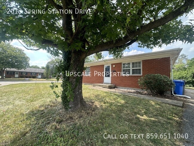 property at 2013 Spring Station Dr