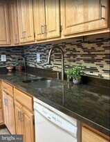 6300 Stevenson Ave, Unit 214 in Alexandria, VA - Building Photo