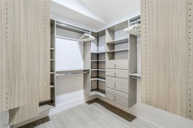 property at 914 Marble Dr