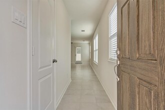 27642 Mesabe Dr in Magnolia, TX - Building Photo - Building Photo