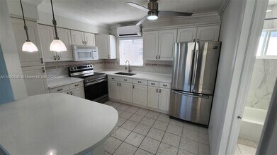 2601 NE 1st St in Pompano Beach, FL - Building Photo - Building Photo