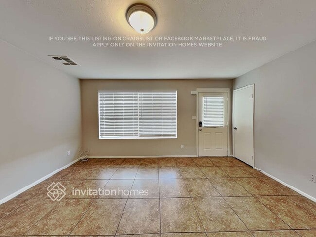 19231 N 17th Dr in Phoenix, AZ - Building Photo - Building Photo