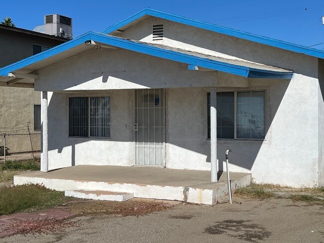 property at 5 Palm Dr