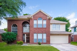 9038 Waving Fields Dr in Houston, TX - Building Photo
