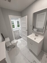 100 Harry L Dr in Johnson City, NY - Building Photo - Building Photo