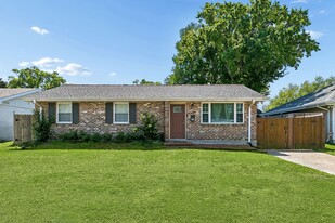 8844 Fulton St in Metairie, LA - Building Photo