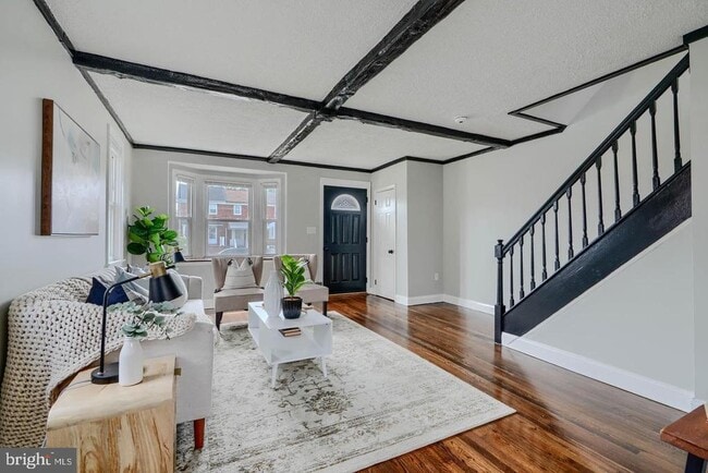 property at 1944 Quentin Rd