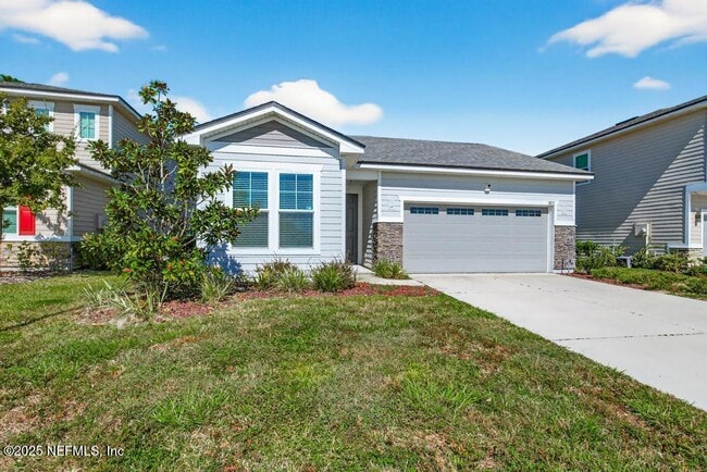 property at 1827 Amberly Dr