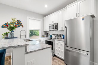 249 8th Ave N, Unit 249 12 in St. Petersburg, FL - Building Photo - Building Photo