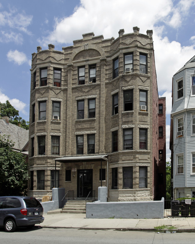 Georgian Arms in Yonkers, NY - Foto de edificio - Building Photo