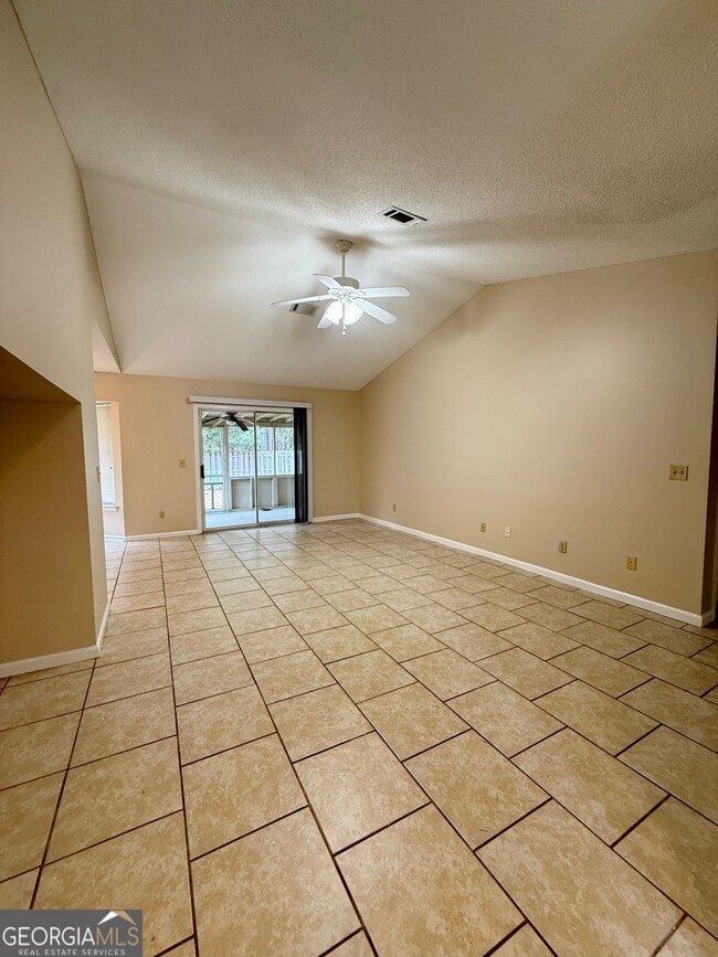 504 Woodbridge Rd in Kingsland, GA - Building Photo - Building Photo