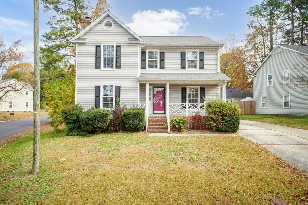 3600 Wickersham Way in Raleigh, NC - Building Photo