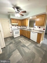 334 Laurel Dr in Collegeville, PA - Building Photo - Building Photo