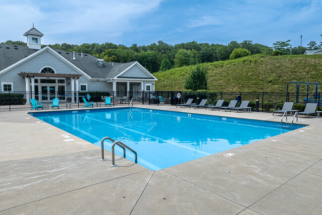 The Sound at Gateway Commons in East Lyme, CT - Building Photo - Building Photo